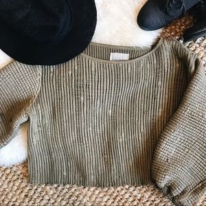Tonlé Cropped Sweater